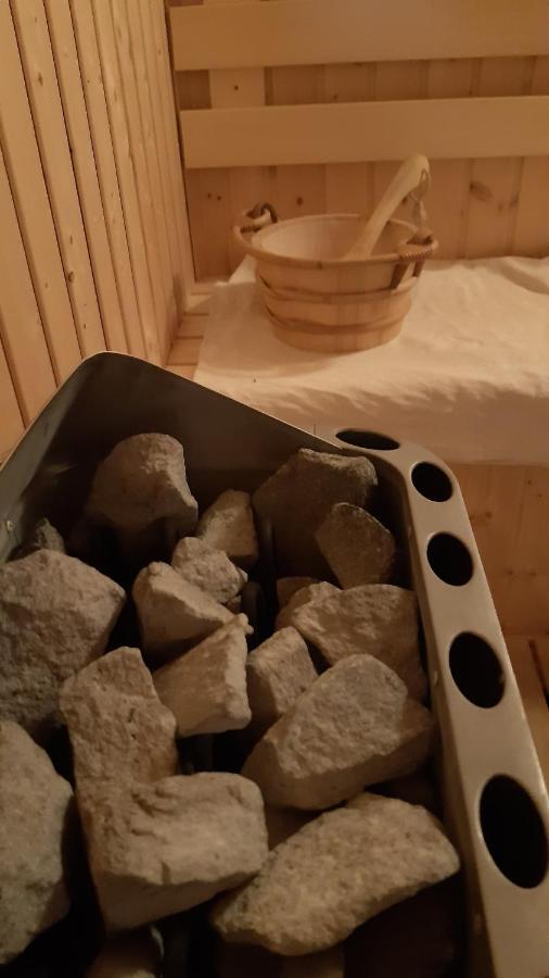 Bajusz Vendeghaz Hotel Tornyosnémeti Екстериор снимка
