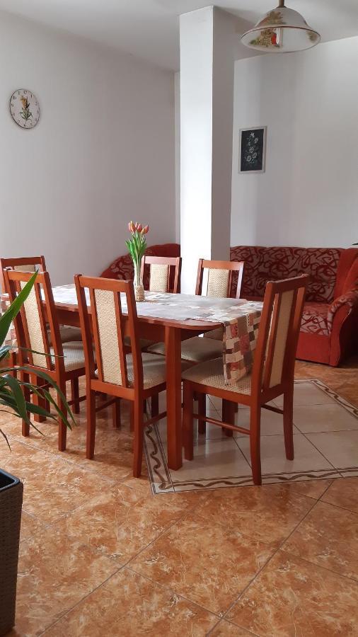 Bajusz Vendeghaz Hotel Tornyosnémeti Екстериор снимка