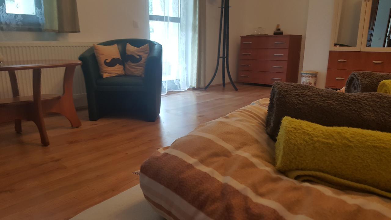 Bajusz Vendeghaz Hotel Tornyosnémeti Екстериор снимка